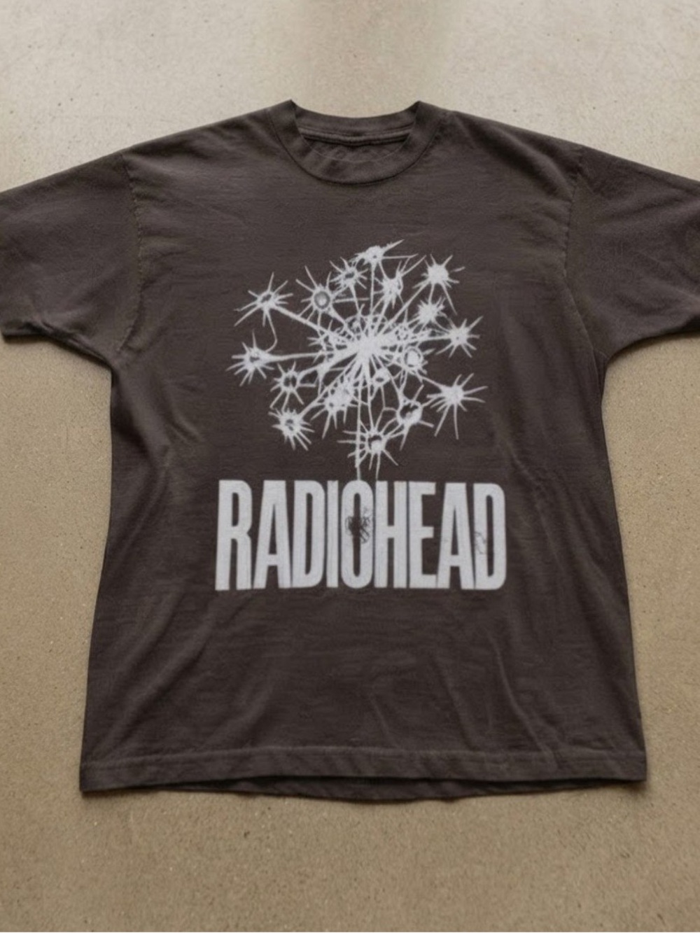 Radiohead Dandelion Starburst Band Tee Graphic Gildan T-Shirt Brown